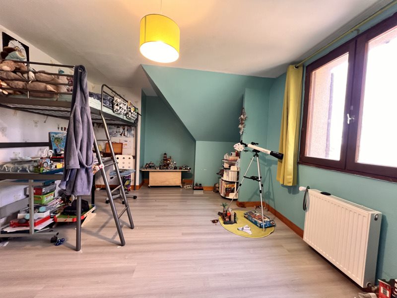 Vente Maison CHATEAUNEUF SUR CHER - 7 pièces -172 m² - (18190)