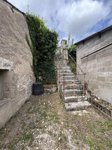 Vente Maison CHATEAUNEUF SUR CHER - 2 pièces -73 m² - (18190)