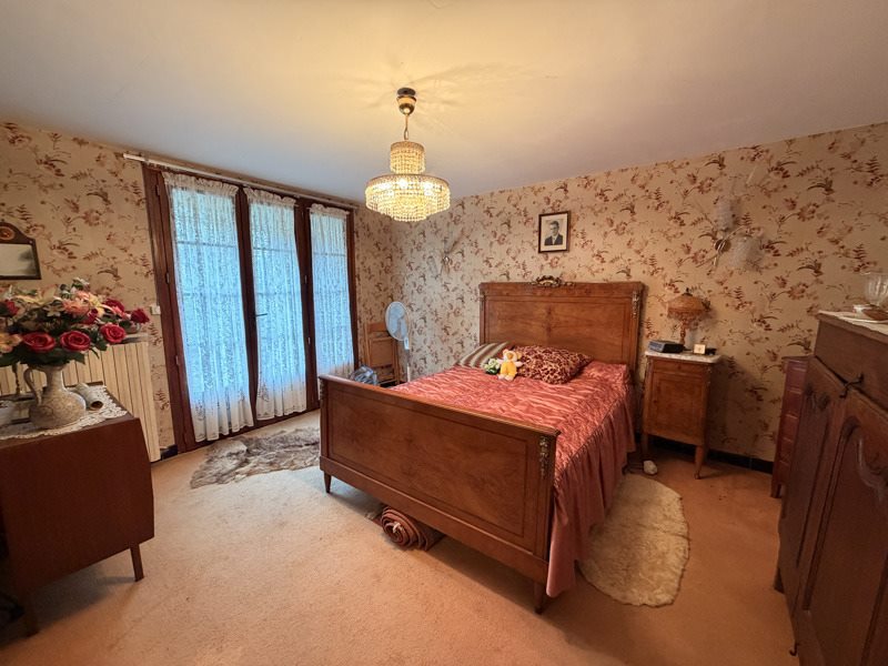 Vente Maison INEUIL - 4 pièces -121 m² - (18160)
