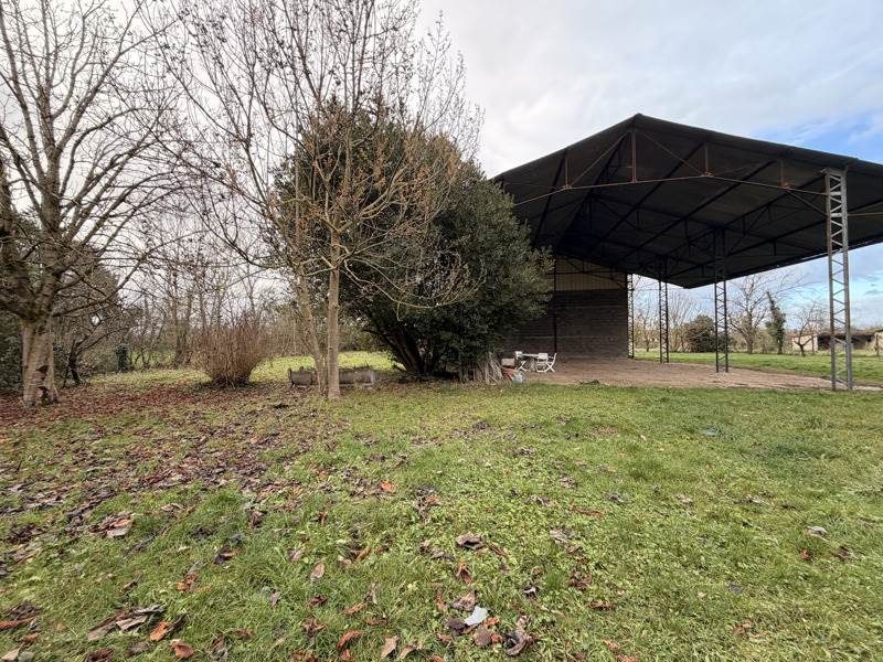 Vente Maison INEUIL - 4 pièces -121 m² - (18160)