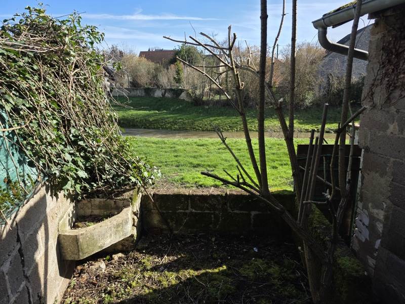 Vente Maison CHATEAUNEUF SUR CHER - 2 pièces -40 m² - (18190)