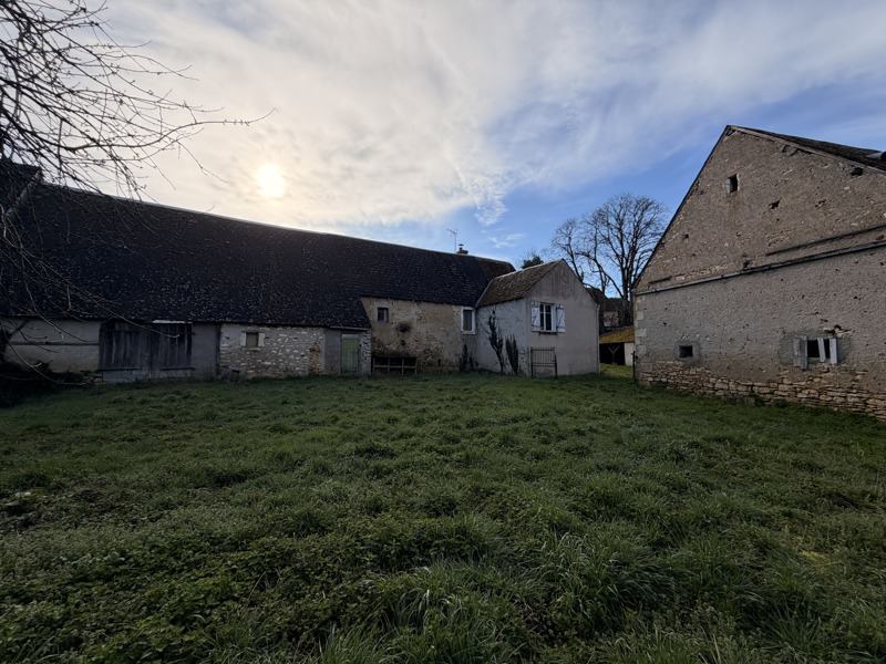 Vente Maison ST HILAIRE EN LIGNIERES - 3 pièces -89 m² - (18160)