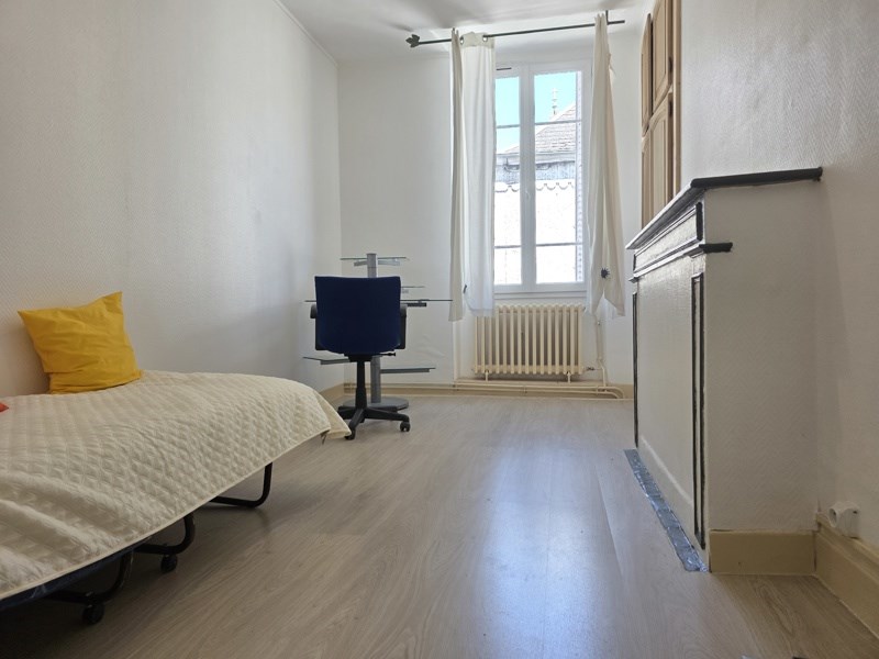 Vente Maison CHATEAUNEUF SUR CHER - 4 pièces -135 m² - (18190)