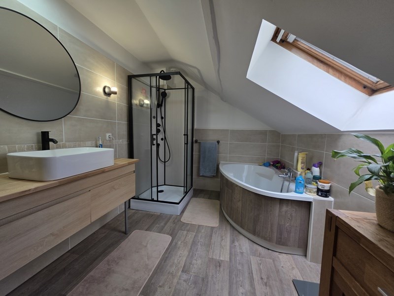 Vente Maison LA CELLE CONDE - 4 pièces -127 m² - (18160)