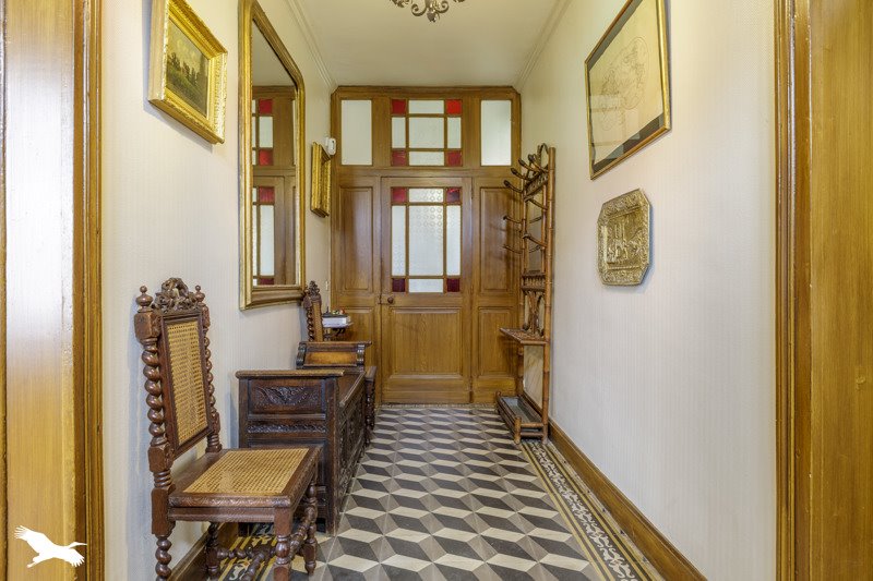 Vente Maison LIGNIERES - 10 pièces -266 m² - (18160)