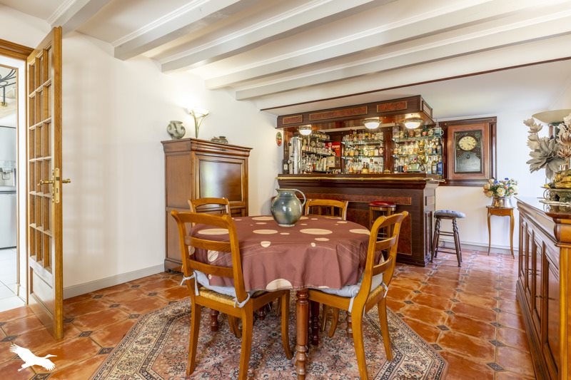 Vente Maison MAISONNAIS - 8 pièces -175 m² - (18170)