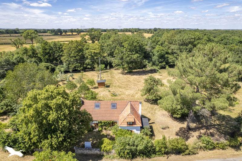 Vente Maison MAISONNAIS - 4 pièces -108 m² - (18170)