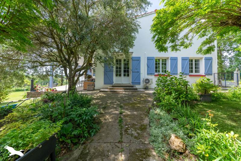 Vente Maison VACQUIERS - 7 pièces -151 m² - (31340)