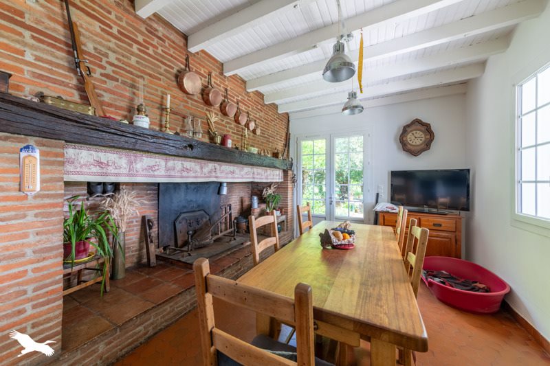 Vente Maison VACQUIERS - 7 pièces -151 m² - (31340)