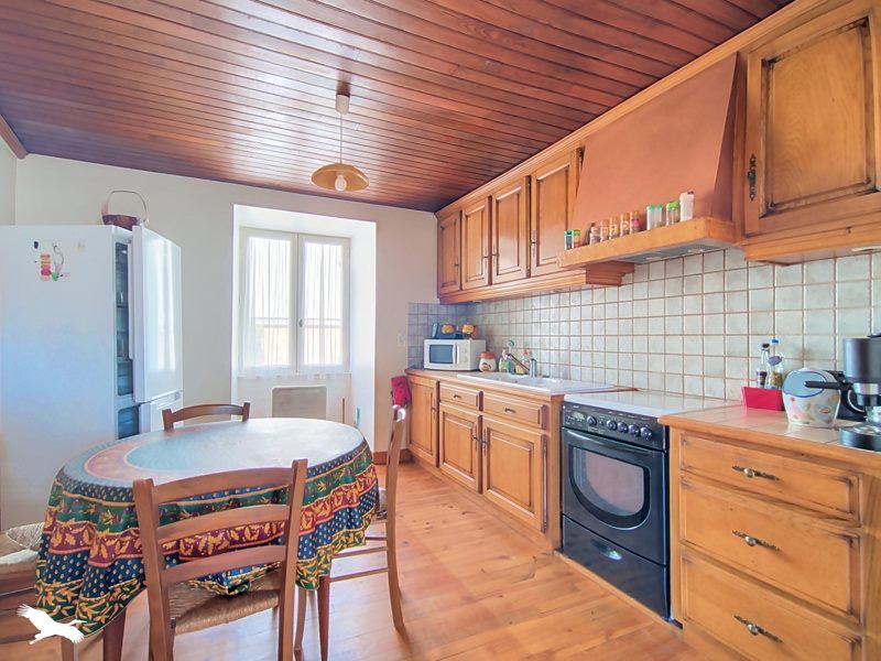 Vente Maison EXCIDEUIL - 8 pièces -140 m² - (24160)
