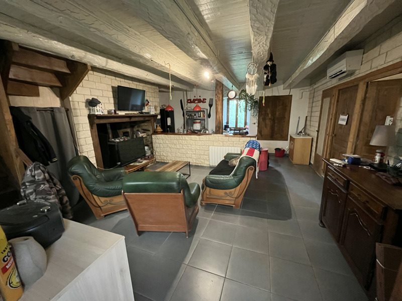 Vente Maison ST MESMIN - 5 pièces -98 m² - (24270)