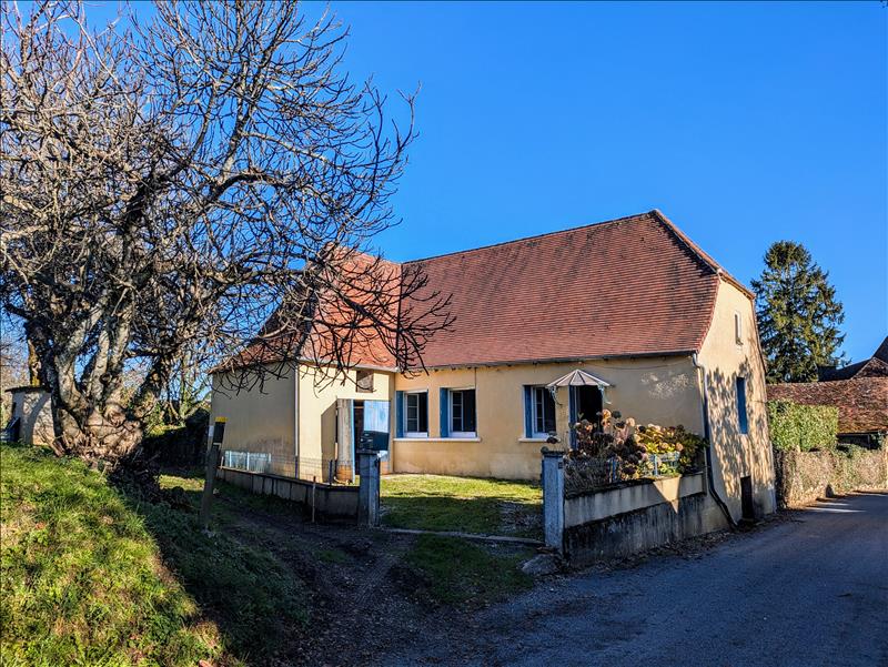Vente Maison CLERMONT D EXCIDEUIL - 3 pièces -58 m² - (24160)