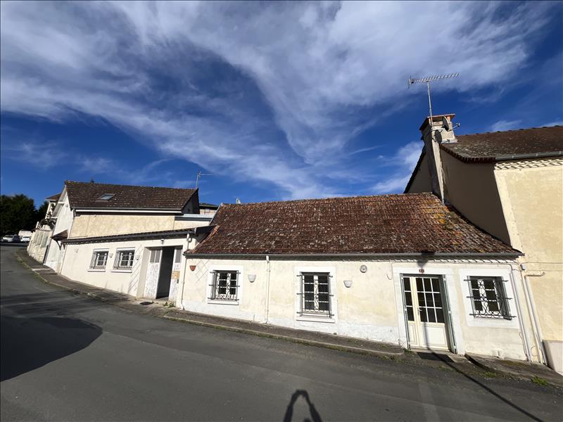 Vente Maison EXCIDEUIL - 3 pièces -72 m² - (24160)