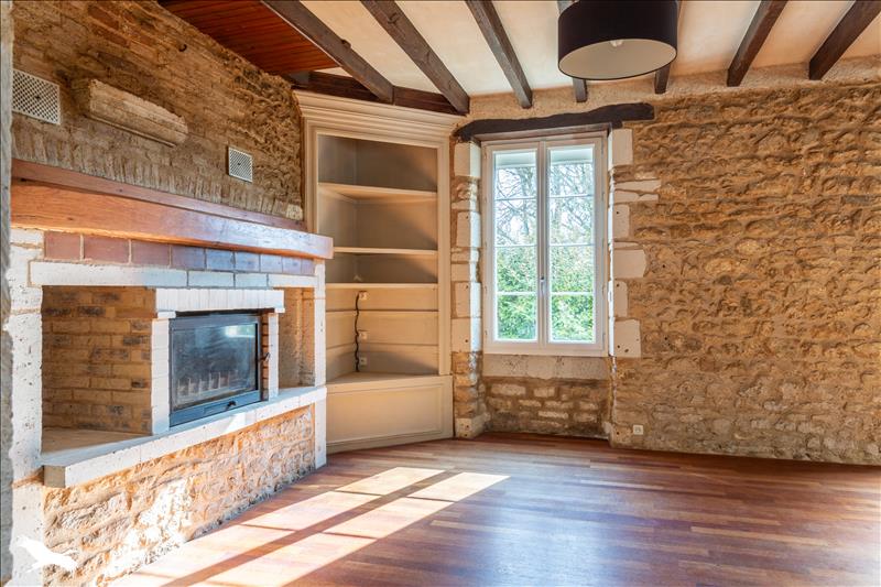 Vente Maison SAVIGNAC LES EGLISES - 8 pièces -149 m² - (24420)