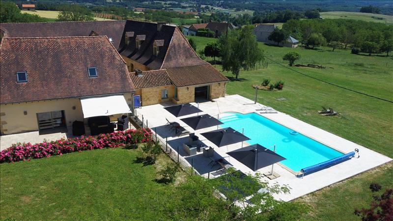Vente Maison ST MEDARD D EXCIDEUIL - 17 pièces -730 m² - (24160)