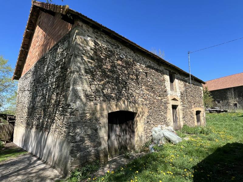 Vente Grange GENIS - 1 pièce -253 m² - (24160)