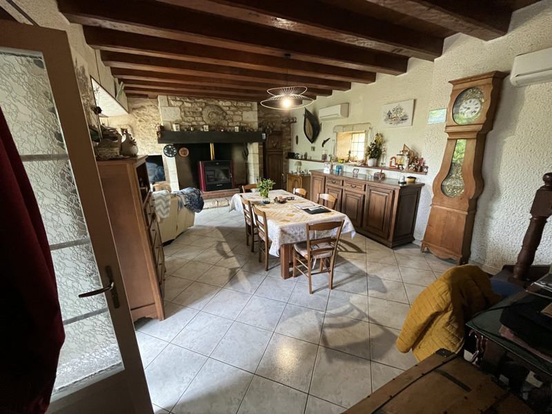 Vente Maison COULAURES - 6 pièces -108 m² - (24420)