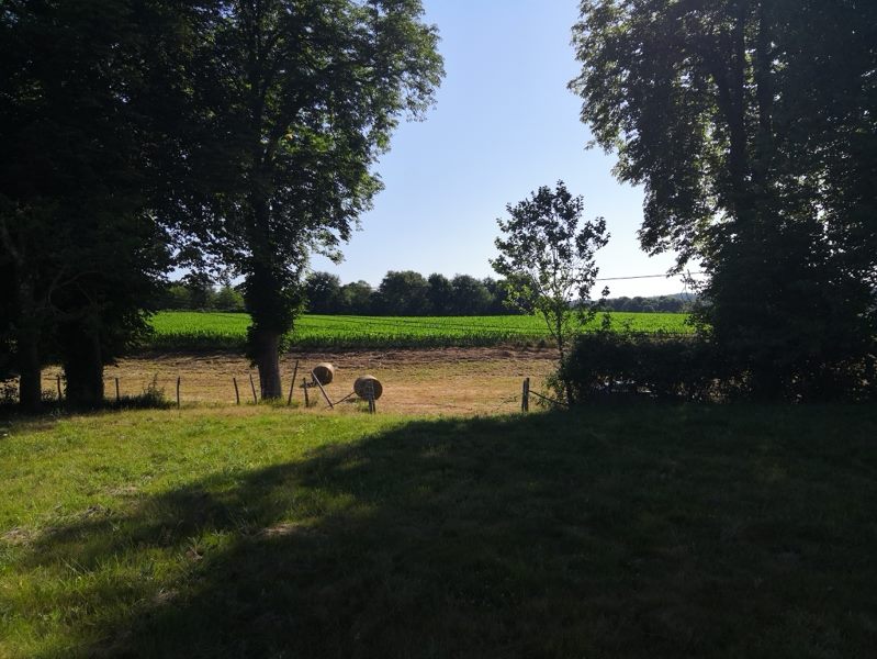 Vente Terrain LANOUAILLE - -1027 m² - (24270)