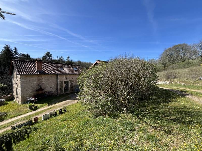 Vente Maison CUBJAC AUVEZERE VAL D ANS - 4 pièces -156 m² - (24640)