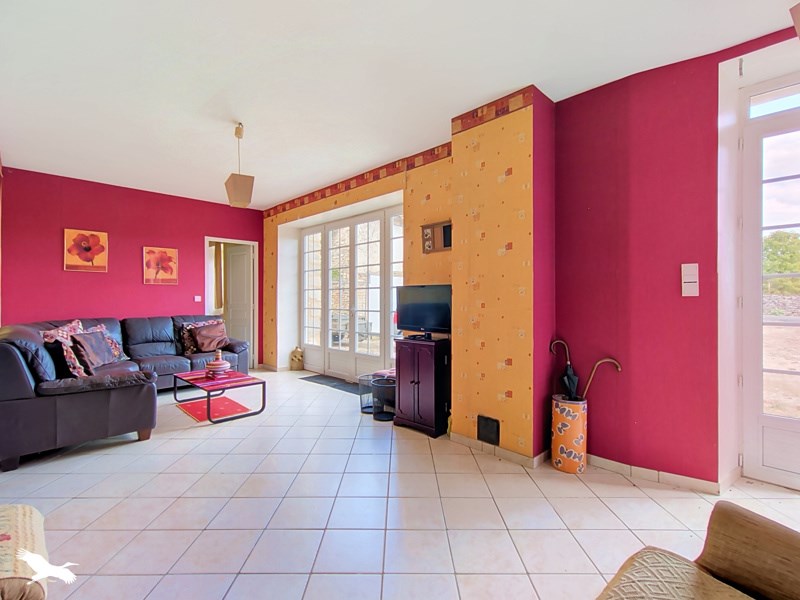 Vente Maison Saint-Germain-des-Prés - 6 pièces -109 m² - (24160)