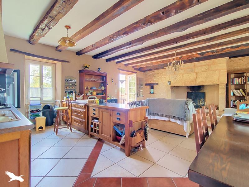 Vente Maison Saint-Germain-des-Prés - 6 pièces -109 m² - (24160)