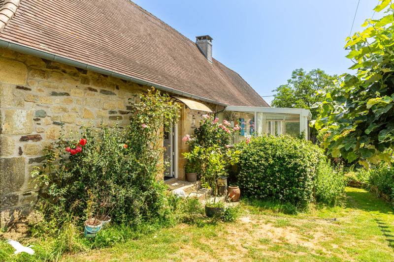 Vente Maison DUSSAC - 5 pièces -128 m² - (24270)