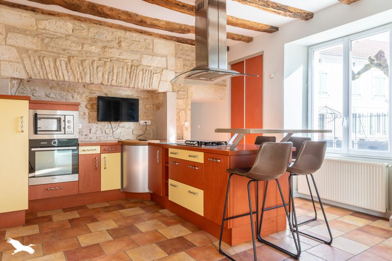 Vente Maison MAYAC - 6 pièces -181 m² - (24420)