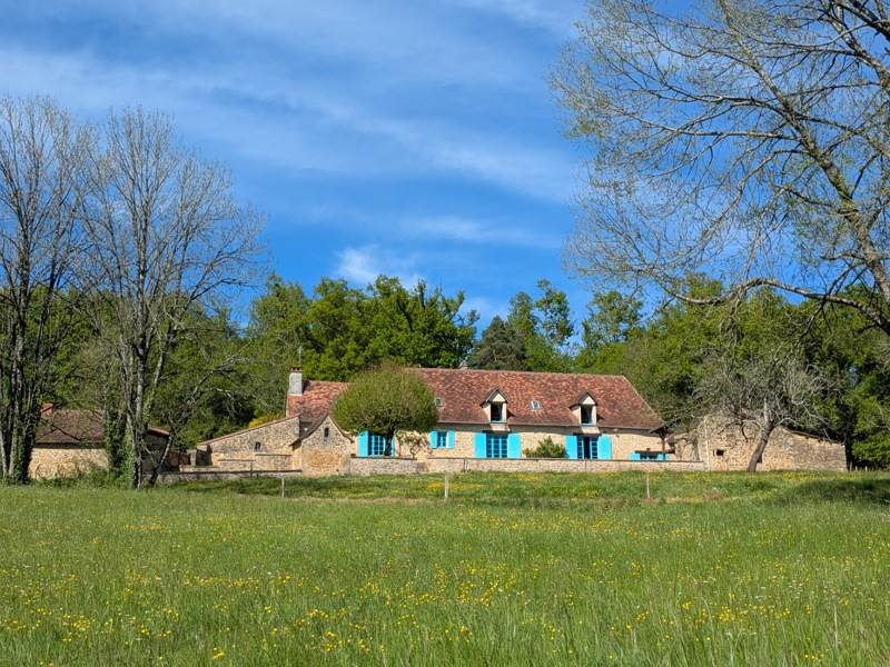 Vente Maison ST SULPICE D EXCIDEUIL - 10 pièces -288 m² - (24800)