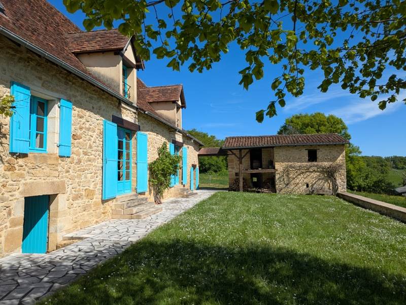 Vente Maison ST SULPICE D EXCIDEUIL - 10 pièces -288 m² - (24800)