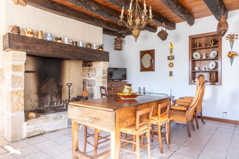 Vente Maison ST GERMAIN DES PRES - 7 pièces -149 m² - (24160)