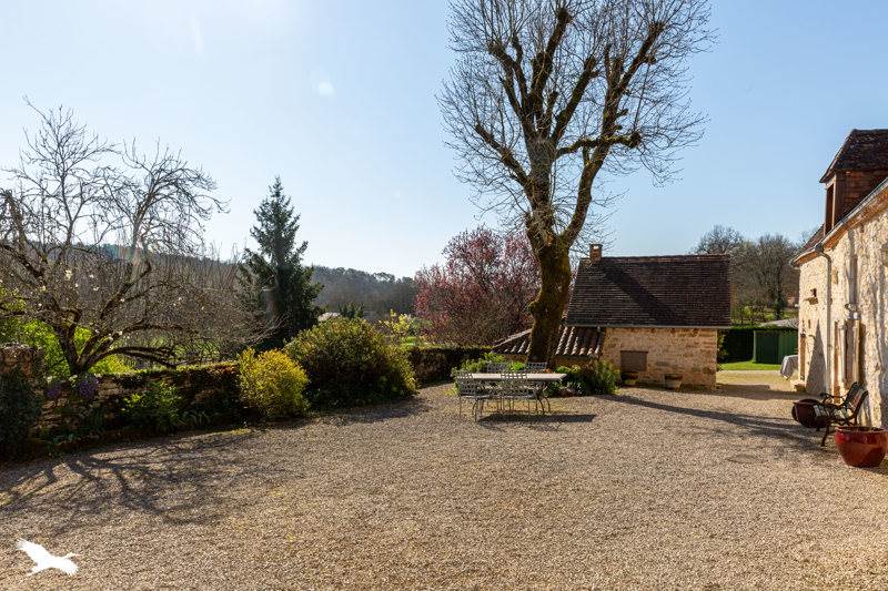 Vente Maison ST GERMAIN DES PRES - 7 pièces -149 m² - (24160)