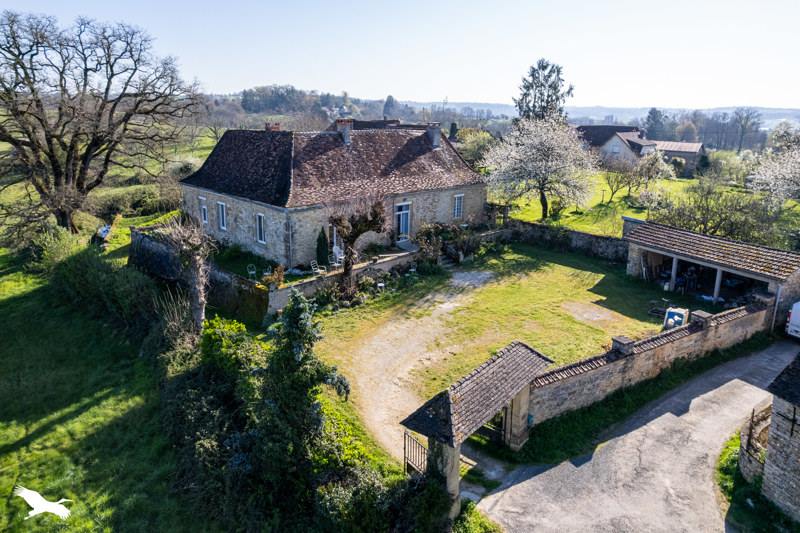 Vente Maison ST GERMAIN DES PRES - 12 pièces -310 m² - (24160)
