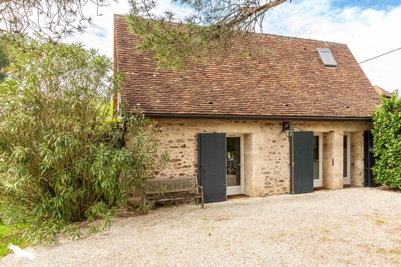 Vente Maison GENIS - 5 pièces -172 m² - (24160)