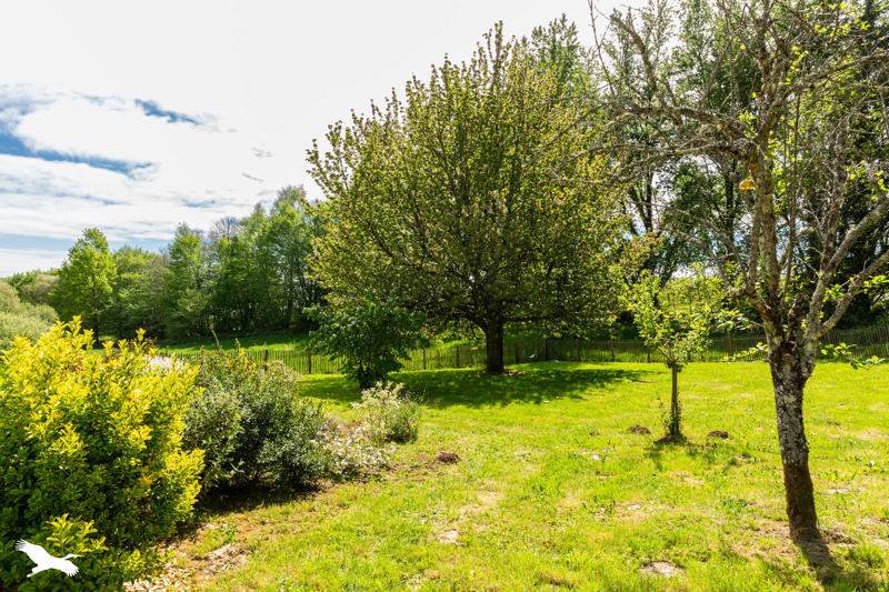 Vente Maison DUSSAC - 7 pièces -253 m² - (24270)