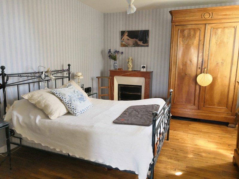 Vente Maison EXCIDEUIL - 8 pièces -260 m² - (24160)