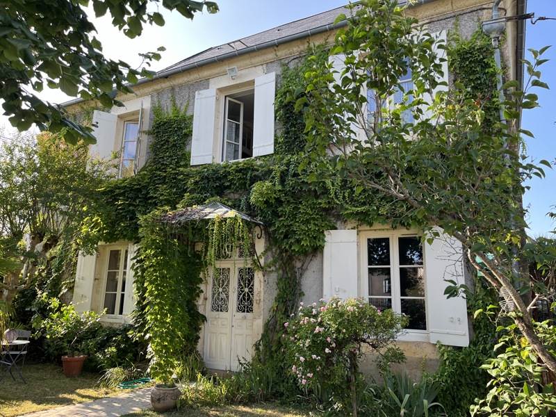 Vente Maison EXCIDEUIL - 8 pièces -260 m² - (24160)
