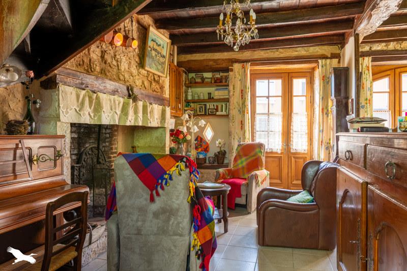 Vente Maison CHERVEIX CUBAS - 5 pièces -120 m² - (24390)