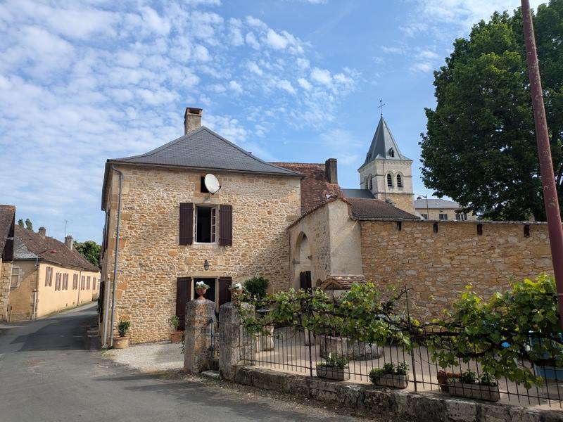 Vente Maison ST GERMAIN DES PRES - 5 pièces -111 m² - (24160)