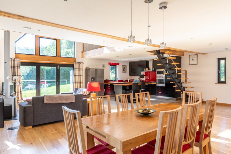 Vente Maison CHERVEIX CUBAS - 7 pièces -180 m² - (24390)
