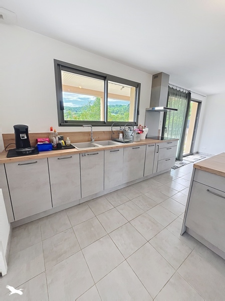 Vente Maison CUBJAC AUVEZERE VAL D ANS - 6 pièces -101 m² - (24640)