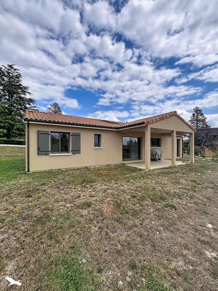 Vente Maison CUBJAC AUVEZERE VAL D ANS 24640 6 pièces - 101 m²