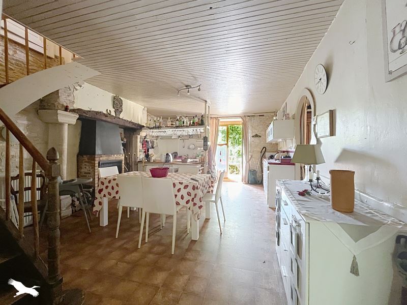 Vente Maison Cubjac-Auvézère-Val d'Ans - 6 pièces -104 m² - (24640)