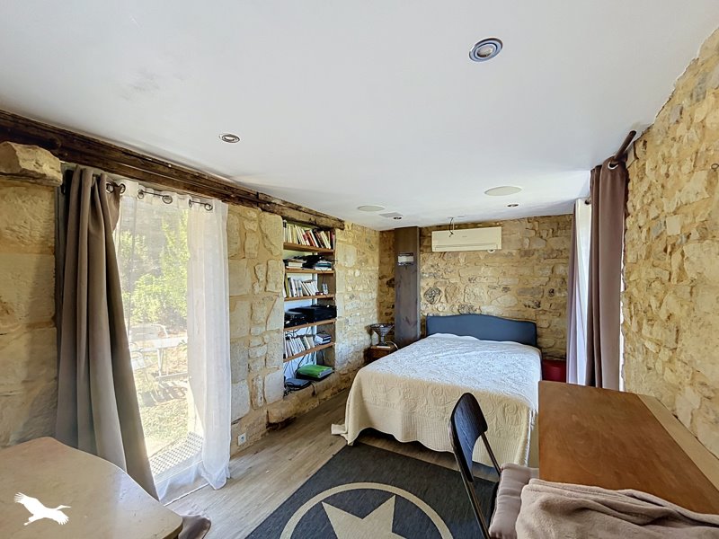Vente Maison Anlhiac - 8 pièces -170 m² - (24160)