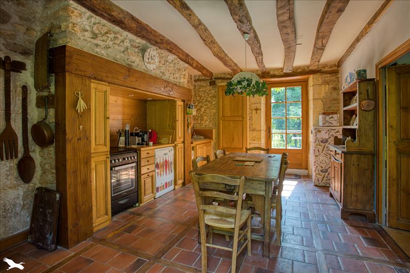 Vente Maison LE BUGUE - 10 pièces -208 m² - (24260)