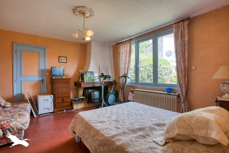 Vente Maison LE BUGUE - 7 pièces -121 m² - (24260)