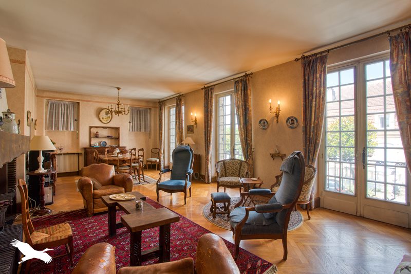 Vente Maison LE BUGUE - 10 pièces -240 m² - (24260)