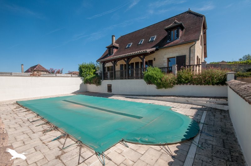 Vente Maison ST CHAMASSY - 6 pièces -175 m² - (24260)