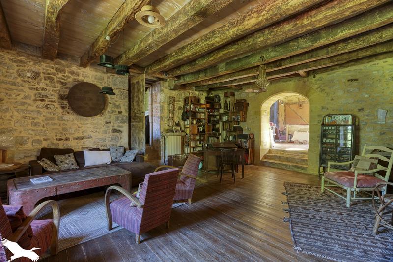 Vente Maison COUX ET BIGAROQUE MOUZENS - 10 pièces -238 m² - (24220)