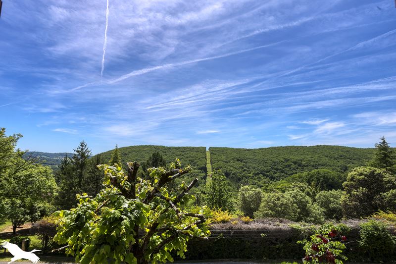 Vente Maison ST CYPRIEN - 9 pièces -165 m² - (24220)