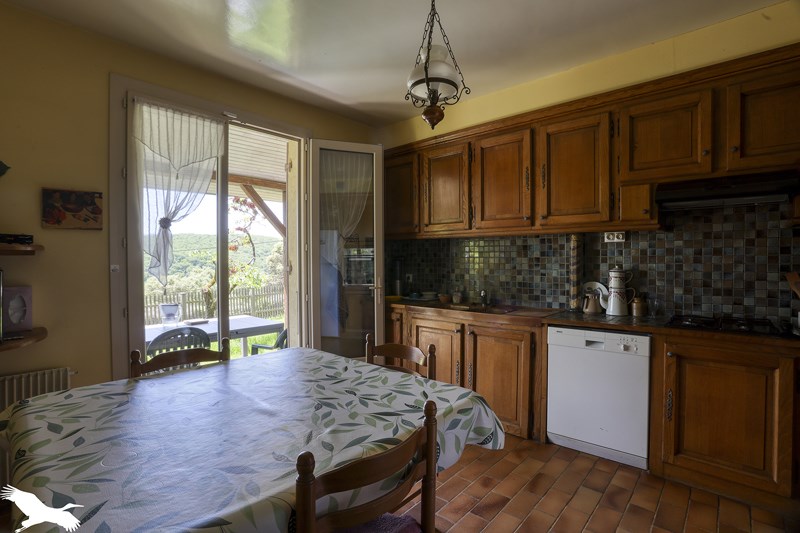 Vente Maison ST CYPRIEN - 9 pièces -165 m² - (24220)